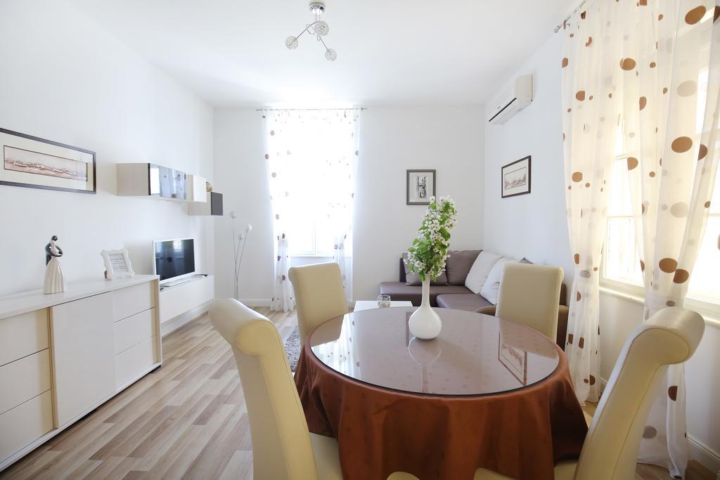 Bay View Apartment زادار المظهر الخارجي الصورة