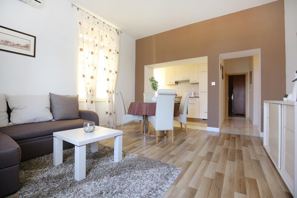 Bay View Apartment زادار المظهر الخارجي الصورة