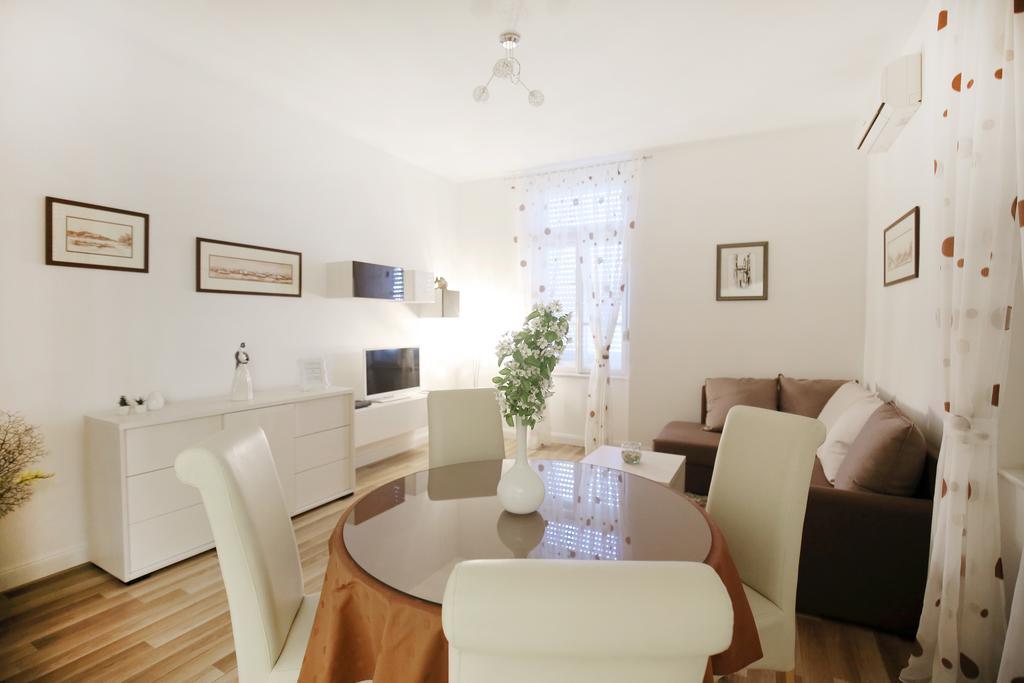 Bay View Apartment زادار المظهر الخارجي الصورة